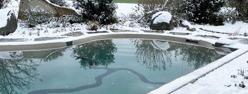 Bio.Design-Pool im Winter